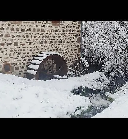 Chambres d'hôtes 4 personnes  Le Moulin du Cheix