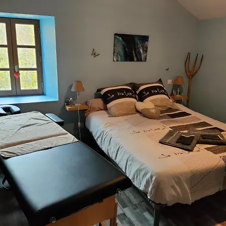 Chambres d'hôtes 4 personnes  Le Moulin du Cheix Maison d'hôtes