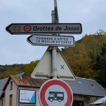 Chambres d'hôtes 4 personnes  Le Moulin du Cheix Saint-Diery