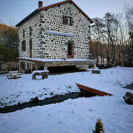 Chambres d'hôtes 4 personnes  Le Moulin du Cheix Saint-Diery